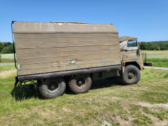 Zlot pojazdów militarnych i grup rekonstrukcyjnych