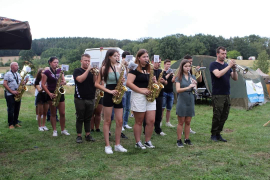 Zlot pojazdów militarnych i grup rekonstrukcyjnych