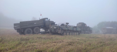 Zlot pojazdów militarnych i grup rekonstrukcyjnych