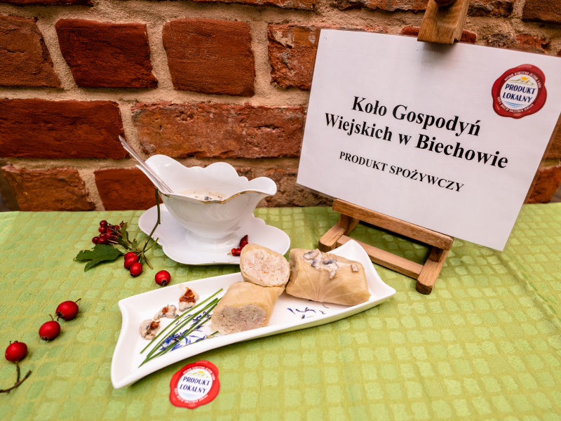 Biechowskie gołąbki w sosie pieczarkowym